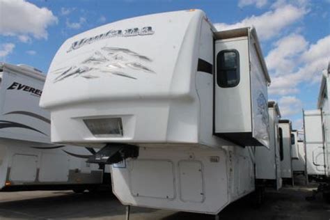2023 <strong>Keystone Montana</strong> (Fifth Wheel) Floorplans | Town and Country RV Toll-Free: (877) 244-3009 Fax: (419) 547-9101 HOURS Saturday: 9AM-1PM New | Used New | | | | Used. . Keystone montana floor plans
